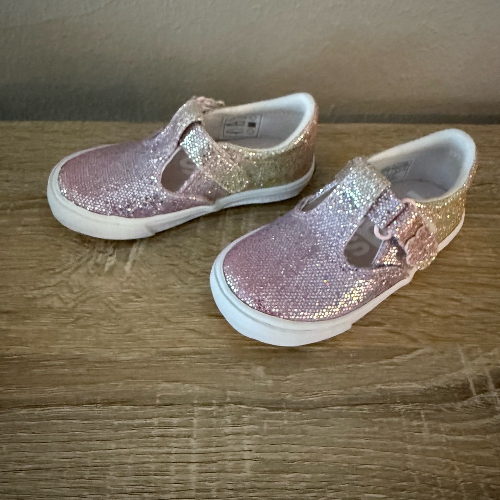Keds Kids Sparkly Pink Dress Shoes - Picture 2 of 5